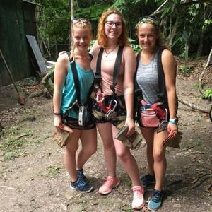 Meet your Posher, Carly